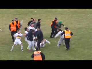 Brawl Breaks Out At Argentine Football Match