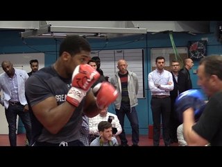 Anthony Joshua Trains Ahead Of Wladimir Klitschko Fight