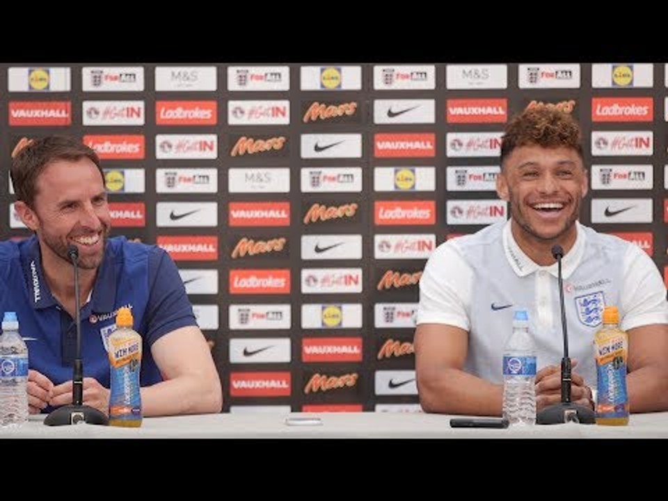 Cheeky Journalist Asks The Ox About Wenger
