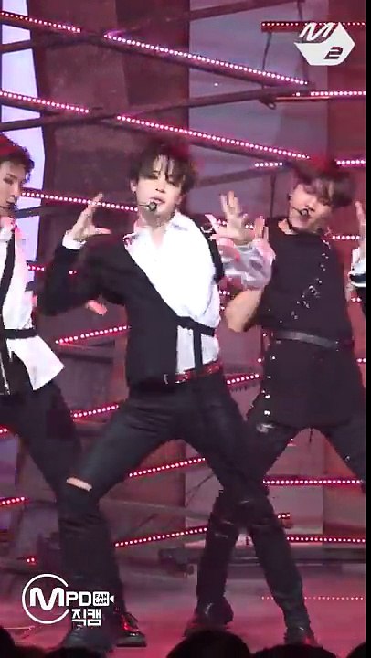 방탄소년단 - 지민 직캠 4K  - FAKE LOVE  (BTS JI MIN FanCam) @MCOUNTDOWN