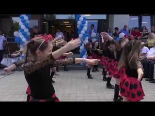 Inaugurohet objekti i ri i ''Handikos it'' në Gjakovë - Lajme