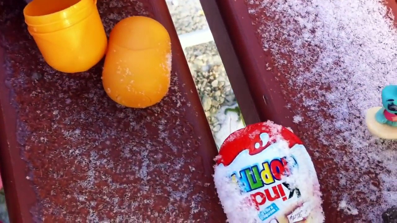 Мяу Мяу Котики Вперед. Игрушки Котя и Катя Герои мультфильма про Котю и Катю Ищем сюрпризы в снегу