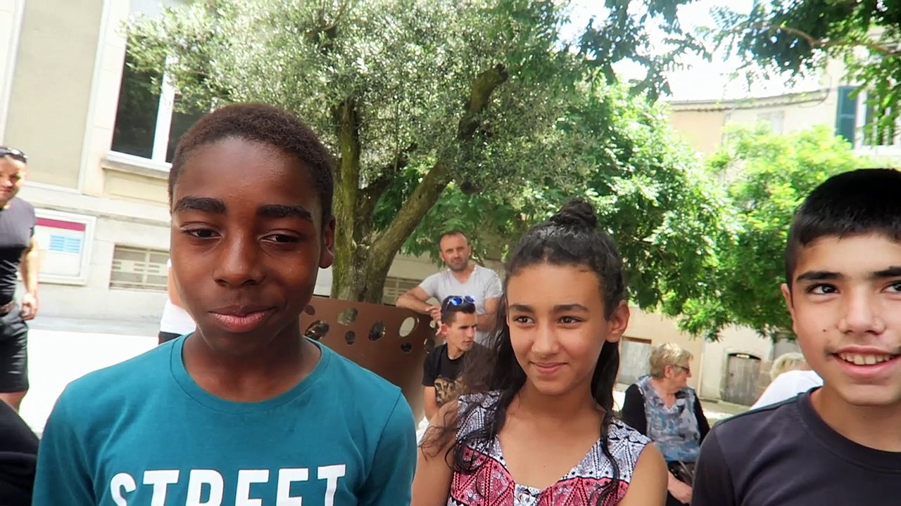 Privas : Hollande et les écoliers de l'école Clotilde-Habozit