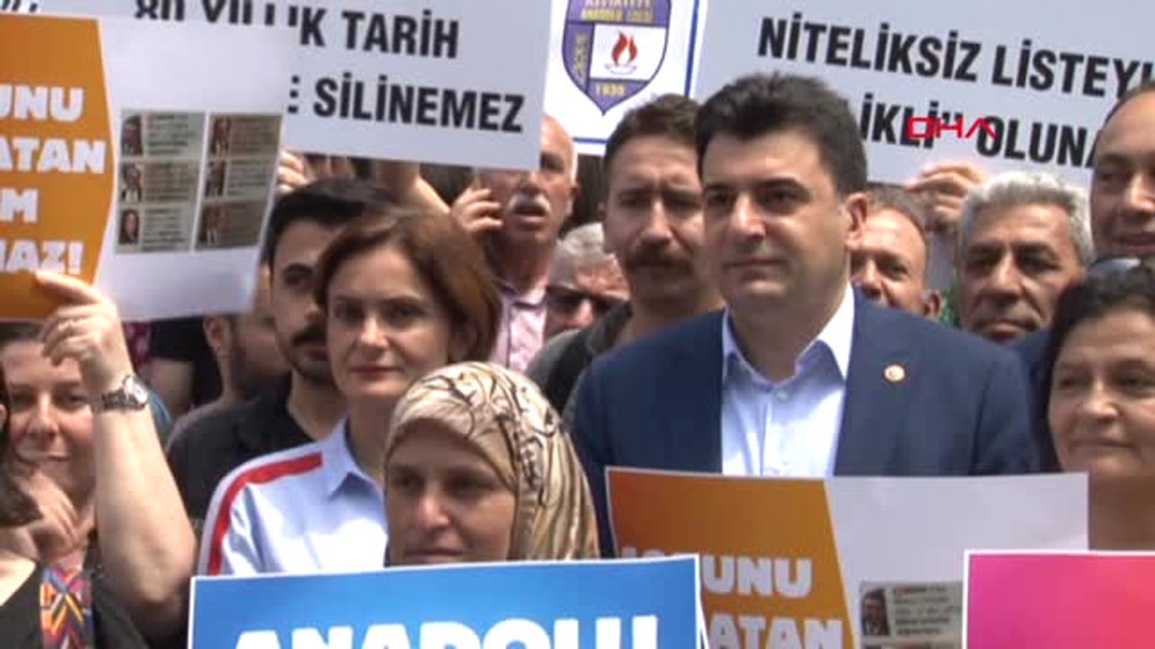 Milli Eğitim Müdürlüğü Önünde Lgs Eylemi