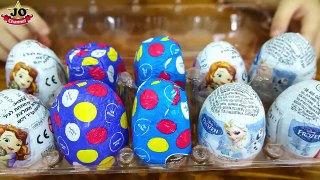 出奇蛋/奇趣蛋迪士尼米奇&米妮Tsum Tsum（愛莎和蘇菲亞驚喜蛋）巧克力玩具蛋開箱囖~ Surprise Eggs Disney Tsum Tsum ~