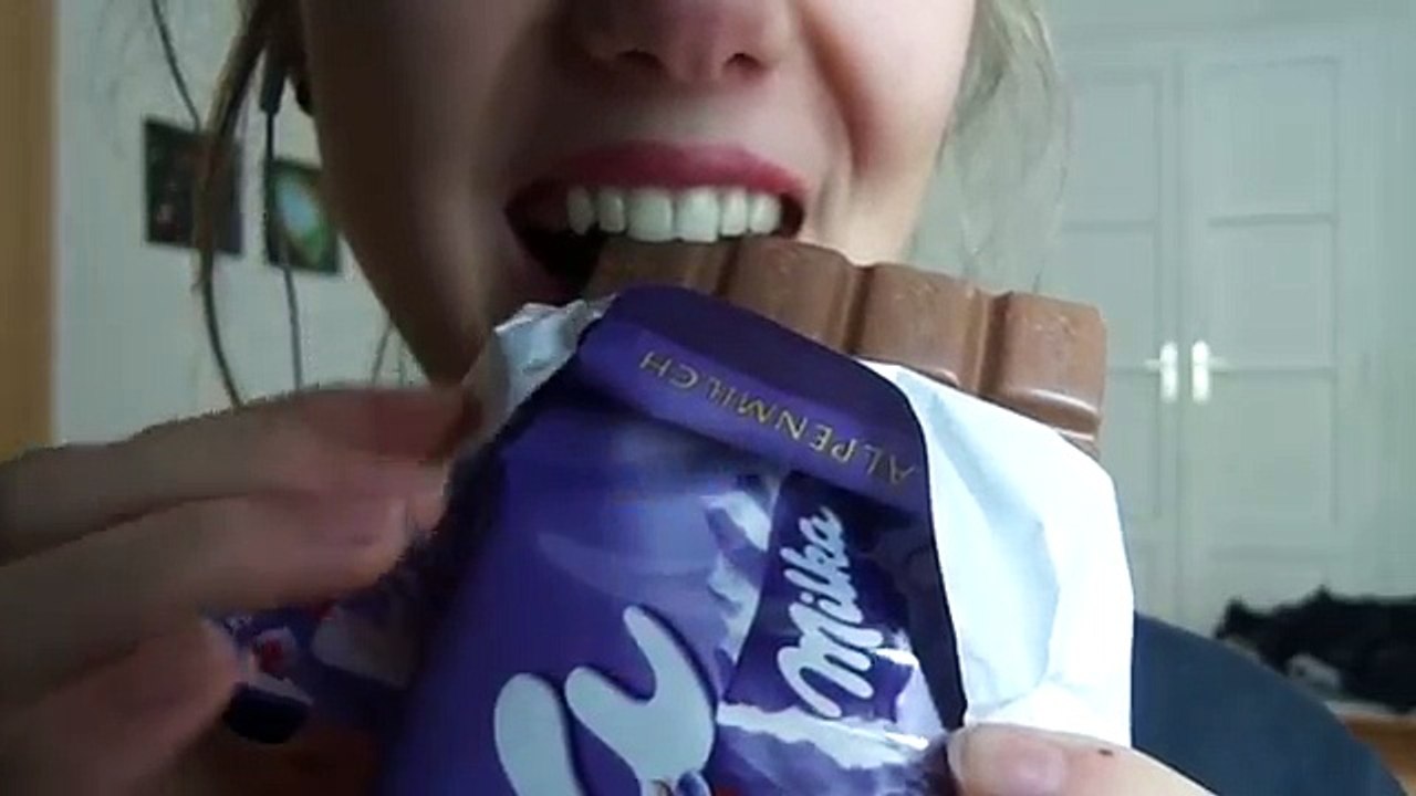 ASMR: CHOCOLATE EATING (Milka & Milka Toffee/Hazelnut)