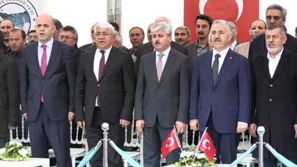 Bakan Arslan: 'Taş üstüne taş koymaya devam edeceğiz' - KARS