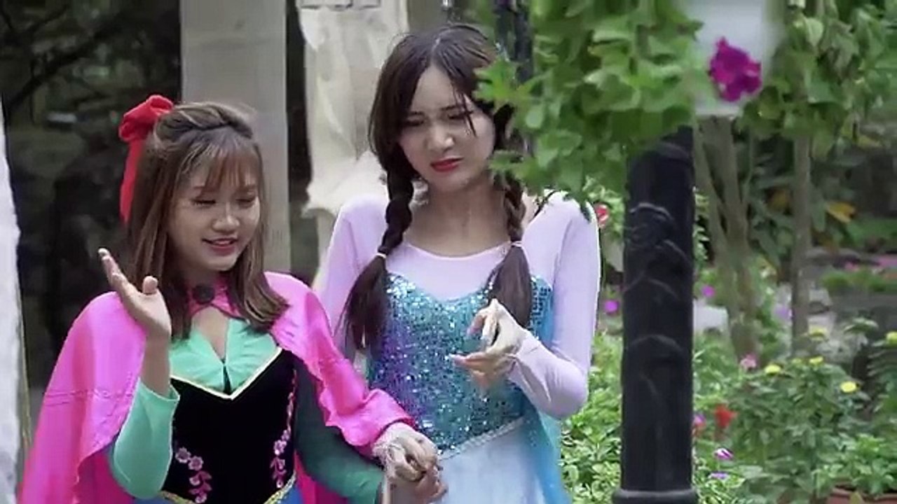 Spiderman & Frozen Anna GIVE BIRTH Spiderbaby ??? Joker Maleficent Superhero In Real Life