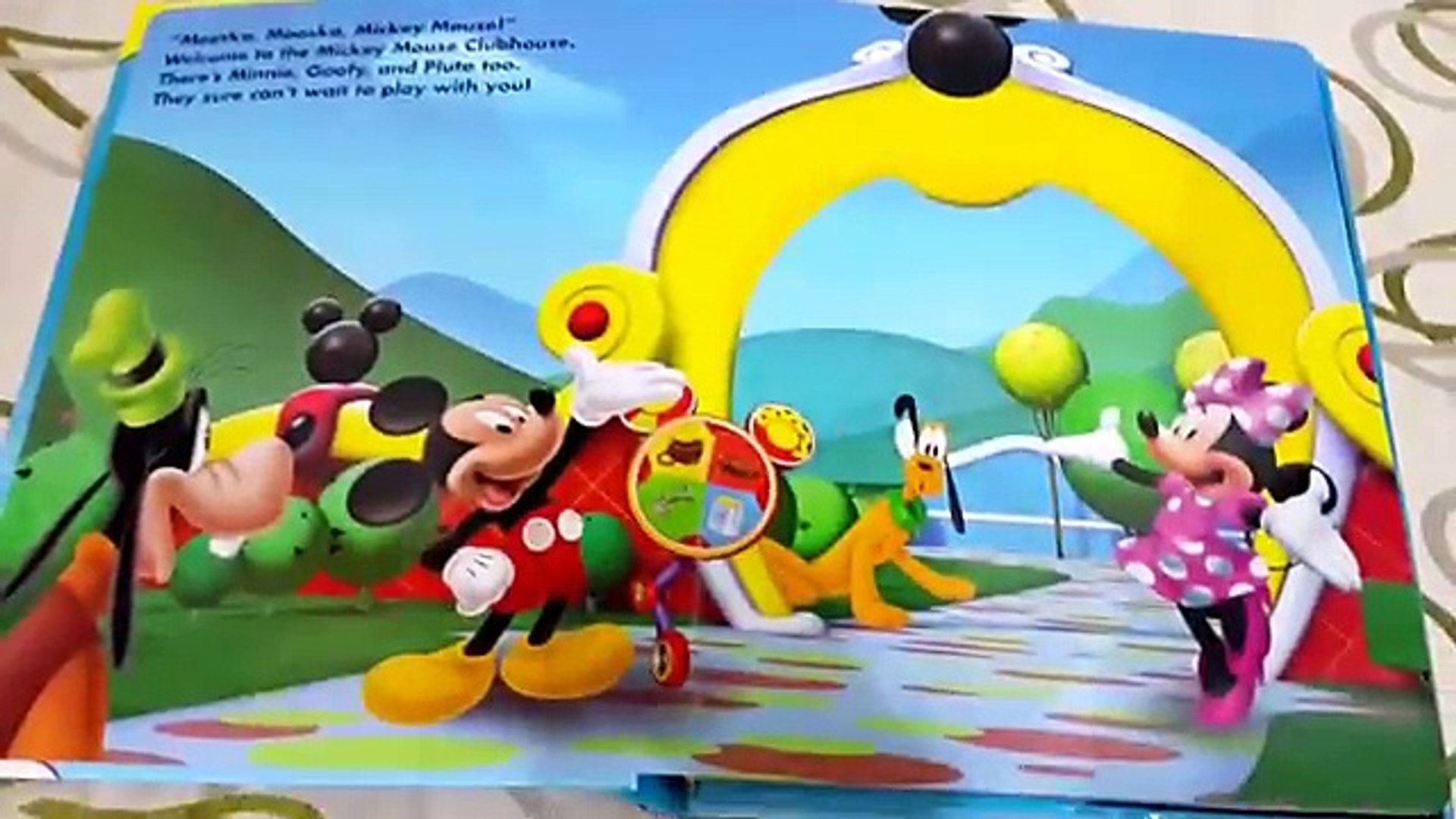 Mickey Mouse Clubhouse: Mouseka Fun! My Busy Books: Phidal