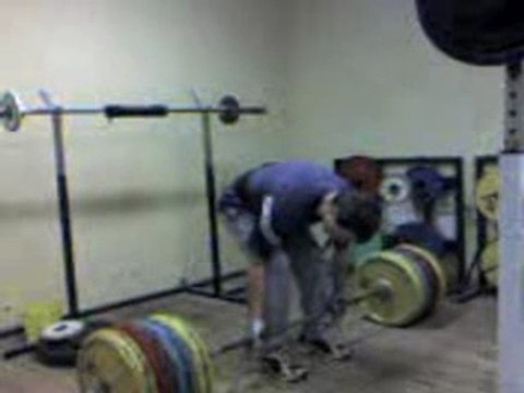 Athlé muscu soulevé de terre moi 170kg