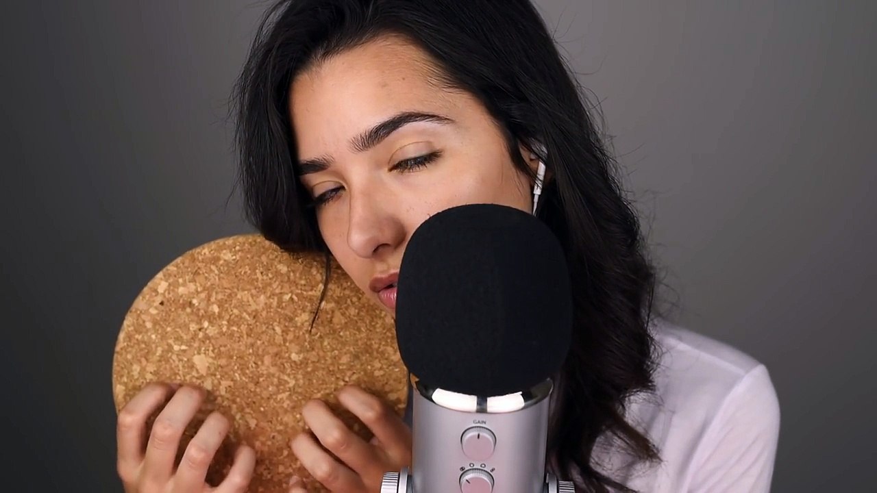 ASMR Different Languages Whispering (Russian, German, Portuguese, Spanish, Arabic, Japanese...