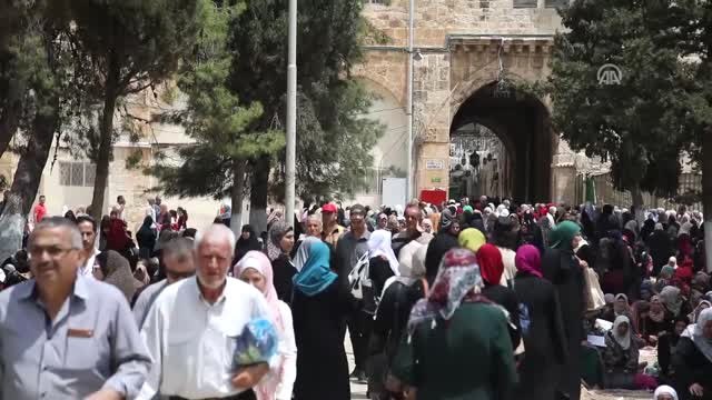 Sadakataşı Derneğinden Mescid-i Aksa'da Dev İftar