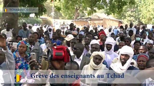 L'enseignant a tout donné, l'enseignant a tout donné jusqu'au fond de son savoir, l'enseignant a tout donné, Deby Président c'est le fruit de l'enseignant, Sab