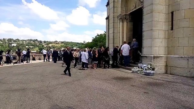 Obsèques de Maëlys : l'église Notre-Dame-de-l'Assomption a ouvert ses portes