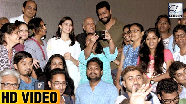 Alia Bhatt & Vicky Kaushal Hosts Special Screening Of Raazi For Deaf & Dumb