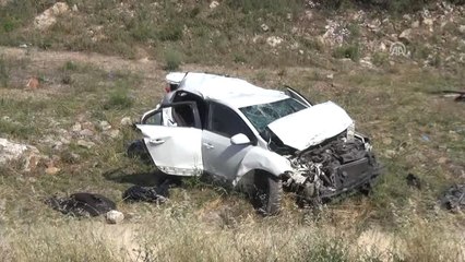 Otomobil Şarampole Devrildi: 1 Ölü, 1 Yaralı