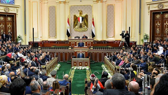 Ас-Сиси во второй раз принёс присягу президента Египта