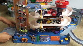 Super 3 in 1 Tomica Highway + Parking Building + Mountain Drive - 6 feet Combined Demo Review