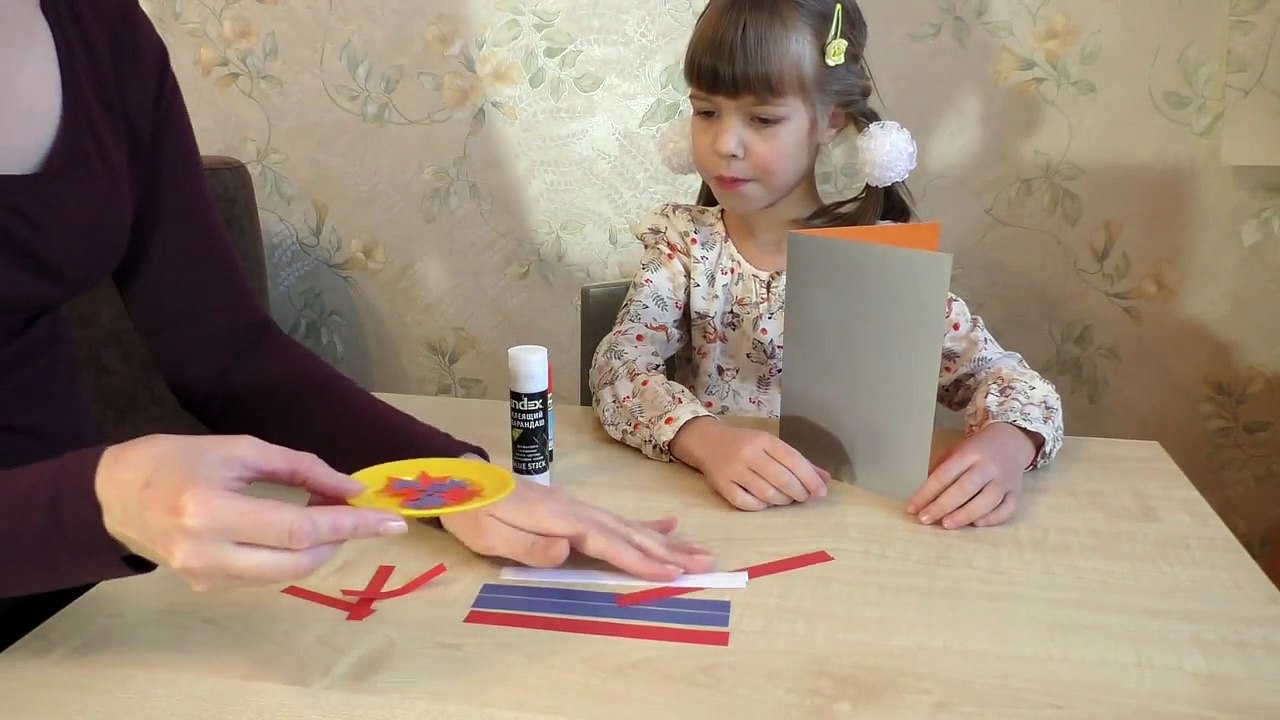 Открытка для папы на 9 мая. Поделки из бумаги своими руками. Аппликация.