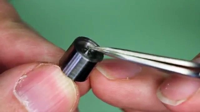 ETA 2824 automatic not winding properly. Replacing the rotor bearing. Watch repair tutorials