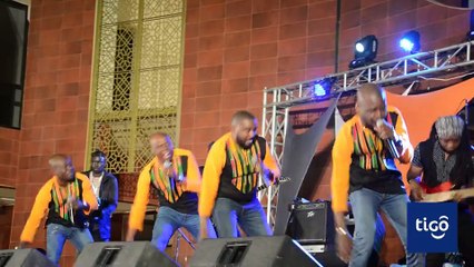 Tigo vous diffuse les images/vidéos de Magic System en temps réel! Restez connectés avec #Tigo!