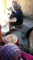 Como fazer pão caseiro em Marrocos - DIRECTO 2 do forno a lenha em Ouarzazate