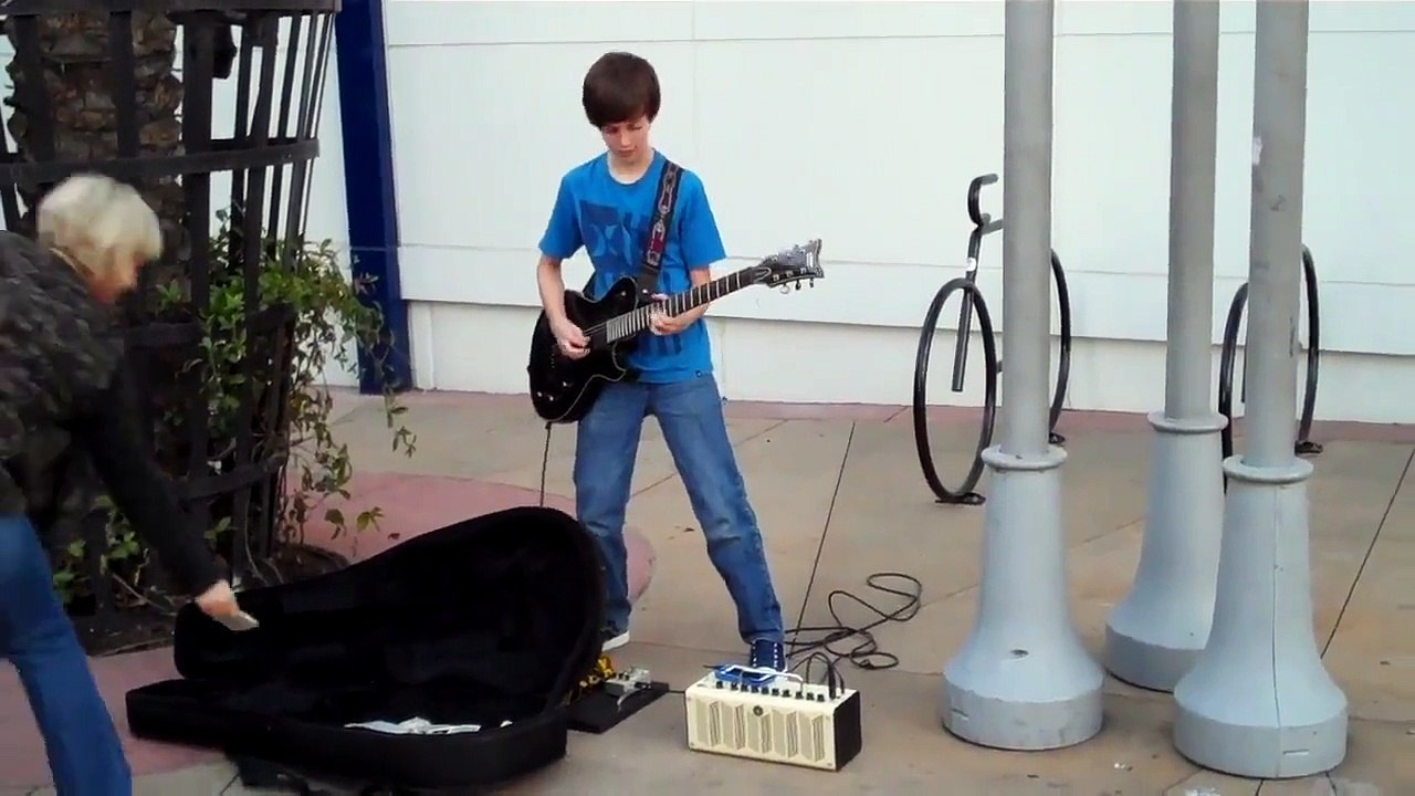 11-year-old kid shreds 'Free Bird' guitar solo