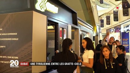 Dubaï : une tyrolienne entre les gratte-ciels