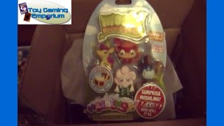 Mail Day from the UK featuring Moshi Monsters / Slam Attax / Hero Attax / Webkinz