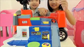★Tomica´s ride-on toy★乗用玩具トミカサーキットトレーラー★
