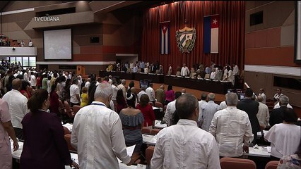 Castro y Díaz-Canel encabezan reforma constitucional en Cuba