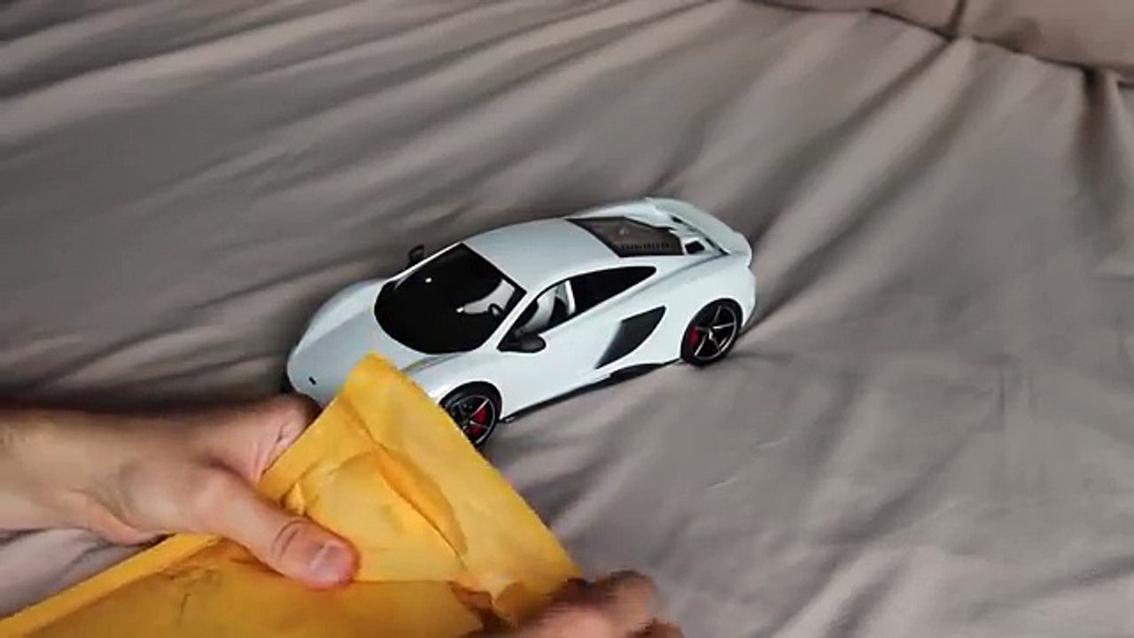 Review - TopSpeed 1:18 Scale McLaren 675LT Diecast Car