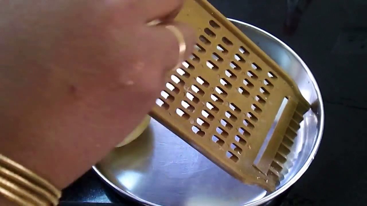 Perfect potato chips in Tamil - How to make homemade aloo chips - செய்முறை