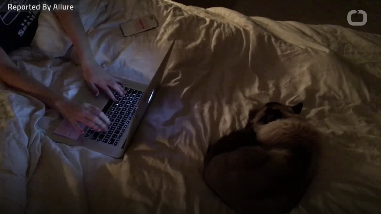 Too Lazy To Remove Your Makeup Before Bed? Be Warned