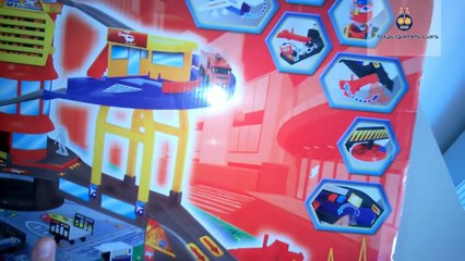 Dickie Toys: Big Airport City with Colorful Small Car Toys for Boys Loading and Unloading