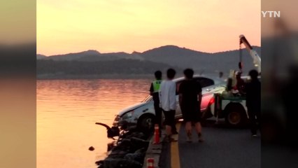 경기 화성 제부도 갯벌에 차량 빠져 / YTN