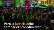 Mujeres argentinas protestan por derecho al aborto