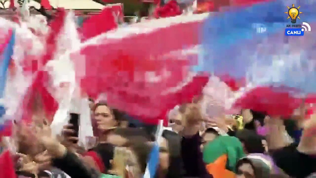Başbakan Yıldırım Giresun'da Konuştu, TRT Boş Meydana Zoom Yapamadı
