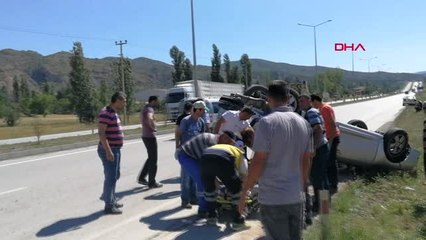 Çorum Sürücü Direksiyon Başında Rahatsızlaşınca Kaza Yaptı Hd