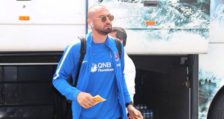 Burak Yılmaz, Maaşında İndirim Yaparsa Trabzonspor'da Kalacak