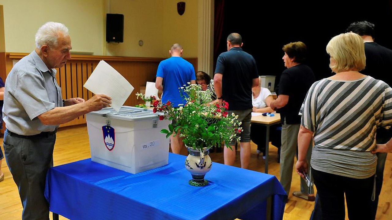 La droite favorite des législatives