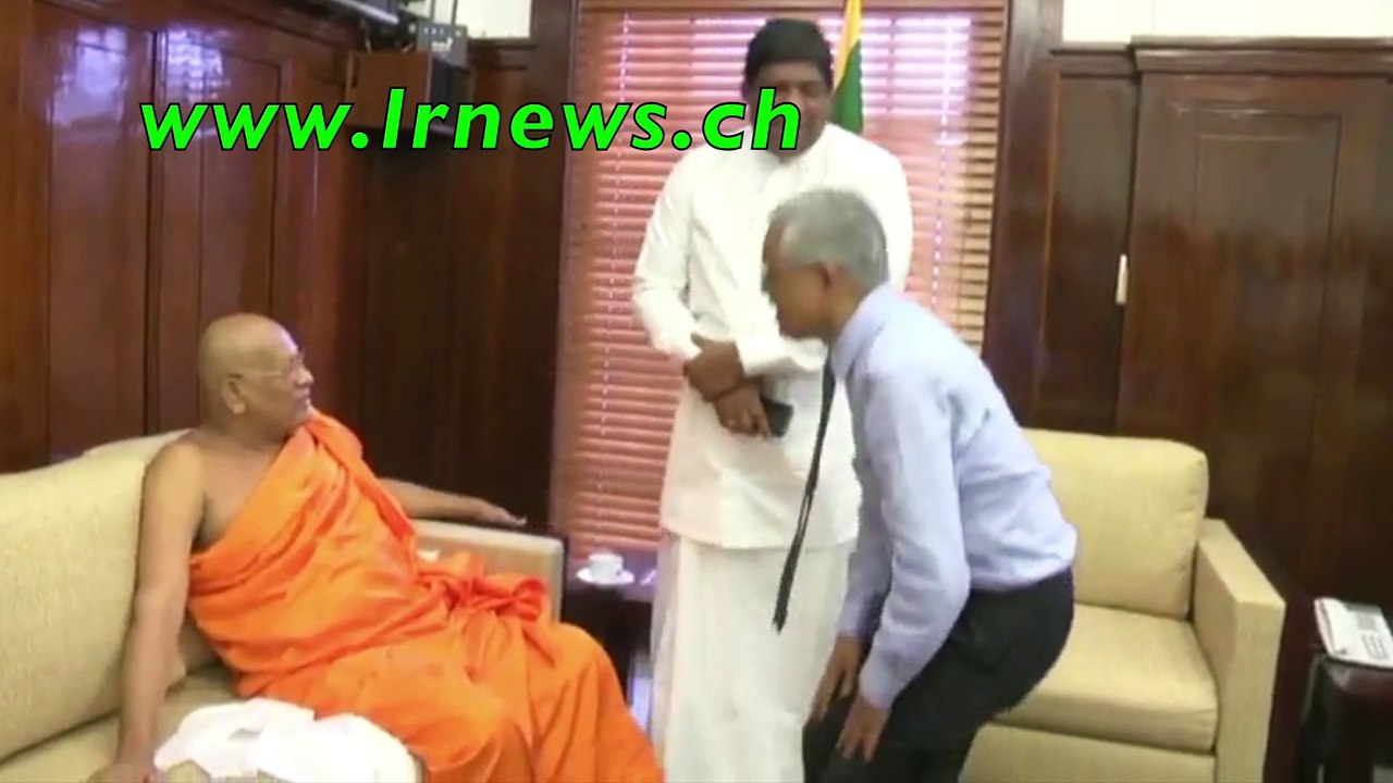Ravi Karunanayake  /රවී  U.N.P. යෙන් 15 දෙනෙකු සමග විපක්ෂයට යාමට සූදානමක්.
