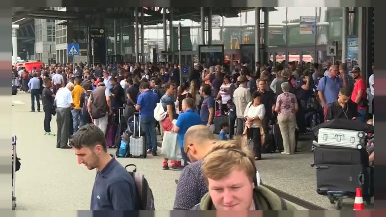 Flughafen Hamburg nimmt Flugbetrieb wieder auf