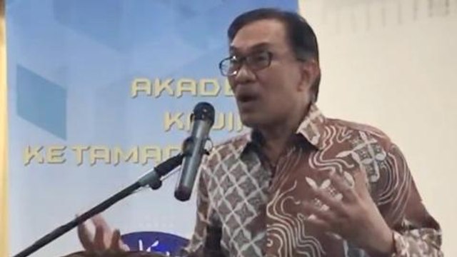 Anwar: Be mindful of Malays’ sensitivities