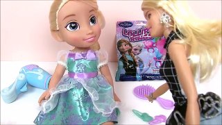 Видео с Куклами. Прическа Кукле Эльза из Мультика Холодное Сердце Кукла Барби Мультик
