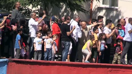 Скачать видео: Başbakan Yıldırım Karabük Valiliğini ziyaret etti - KARABÜK