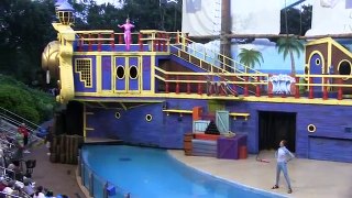 Final Sea Lions Tonite show on Pirate Island highlights at SeaWorld Orlando
