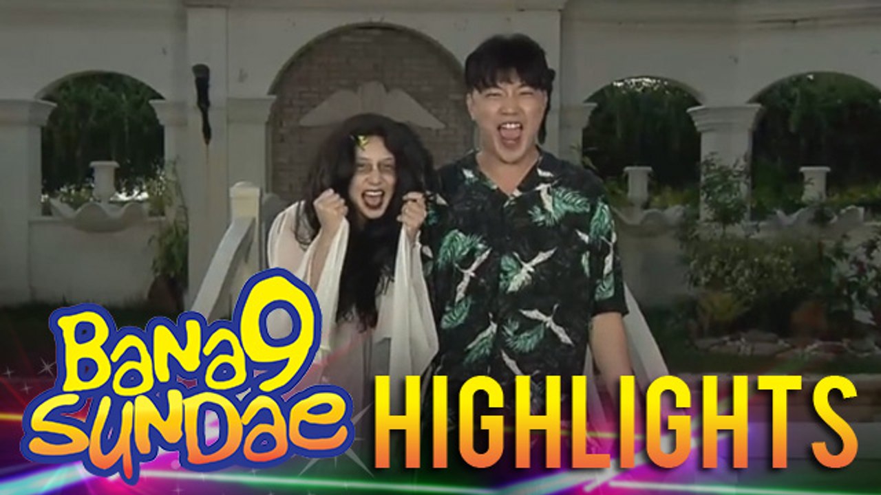 Banana Sundae: Ryan opens the show with a ghost photobomber