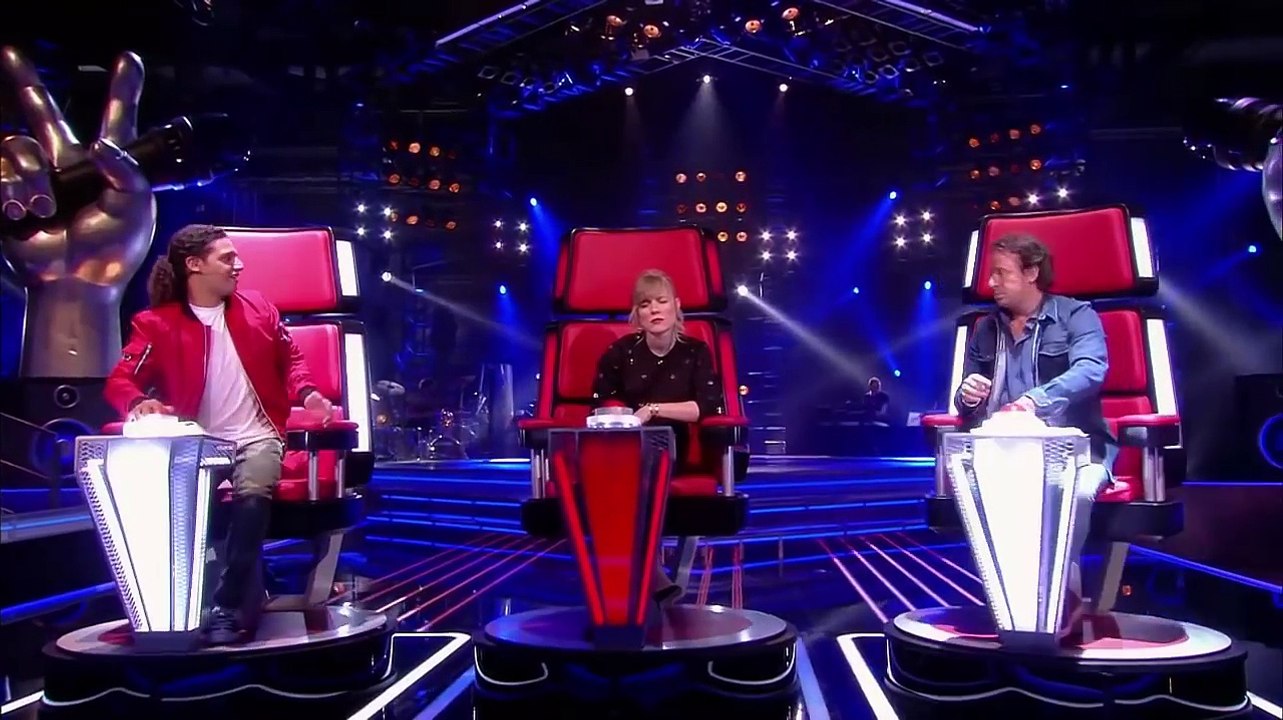 Top 10 Best Songs With Over A BILLION Views Peformance On The Voice Kids 2017 ( No2)
