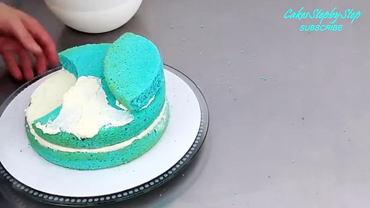Penguins Of Madagascar Jello Pool Cake - How to make by CakesStepbyStep